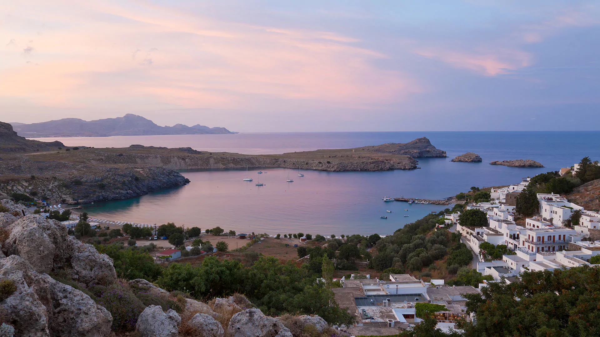 blog 2 Last Minute Car Rental in Rhodes: Pros and Cons